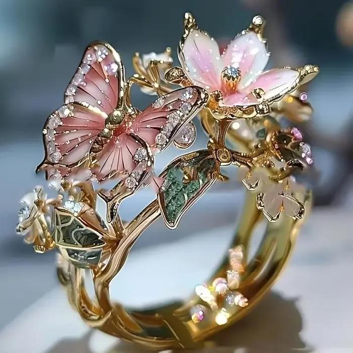 Bagues esthétiques en forme de fleur et de papillon pour femmes