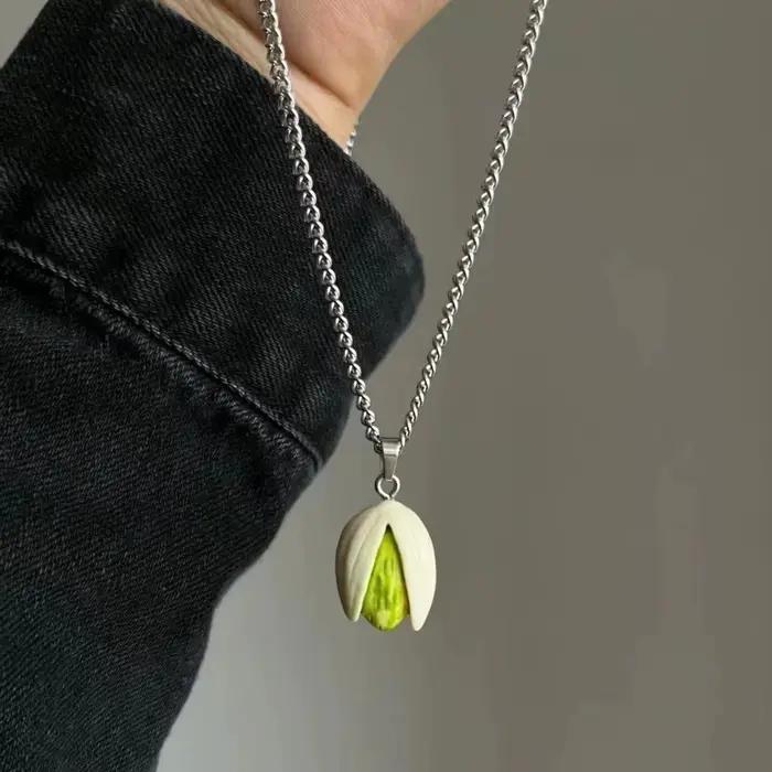 Collier pendentif pistaches à la mode, pièces de bijoux portables et confortables pour un usage quot