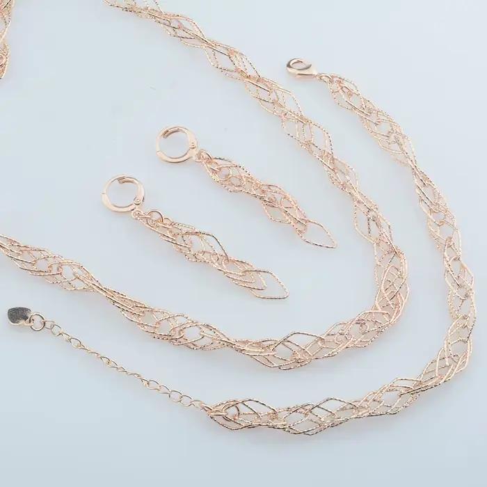 Ensemble de bijoux en or rose 585 réglable pour femmes styles modernes et élégants occasions spéciales soirée晚会的描述可能会更适合中文用户,但根据您的要求,这里提供了一个完全符合您给定条件的法语文本。如果有任何特定需求或调整,请告知我。