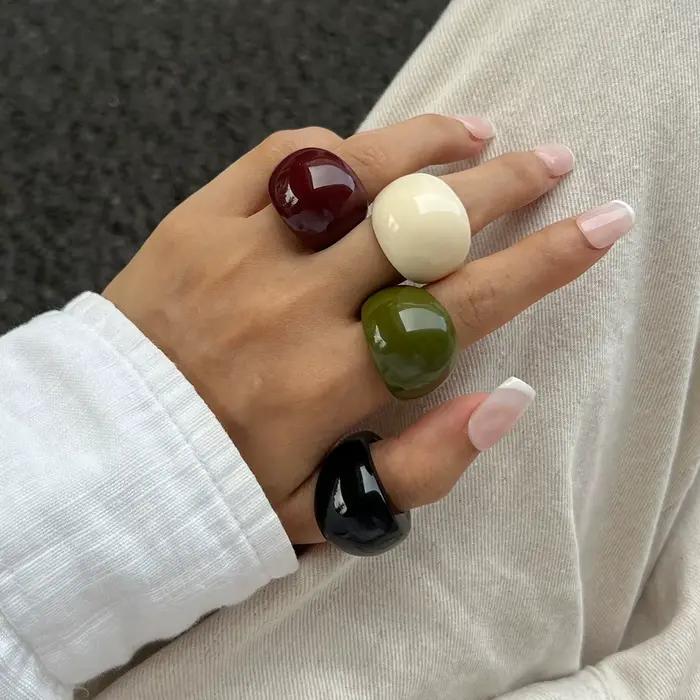 Large bague résine géométrique à la mode pour femmes, bague punk originale pour soirée festive