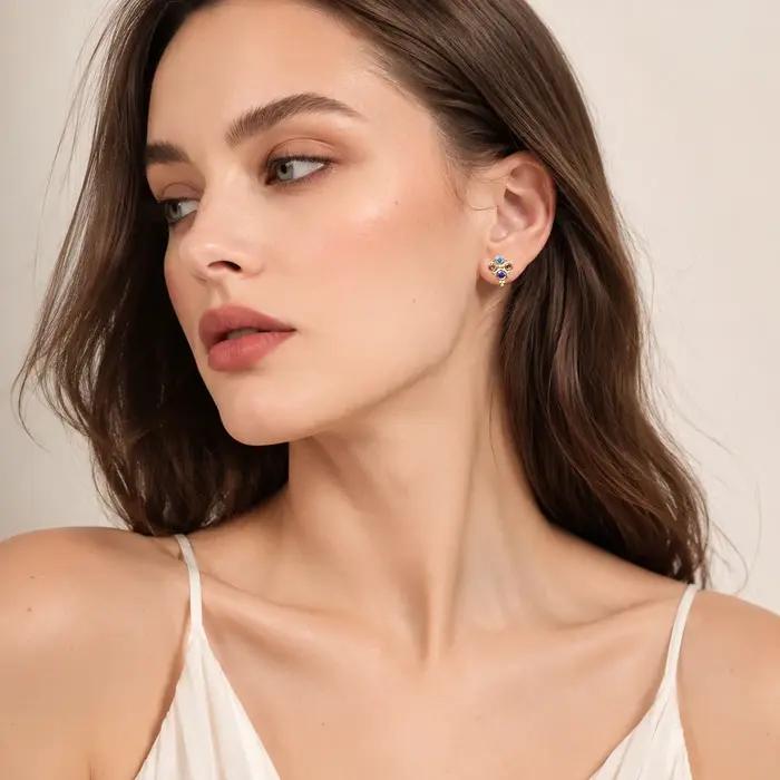 Boucles d'oreilles à clous en or pour femmes
