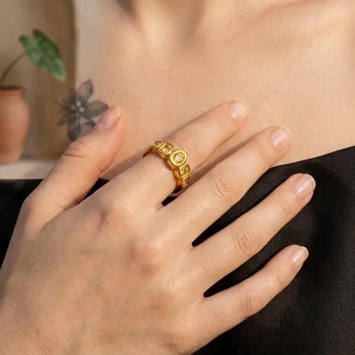Bague géométrique en acier inoxydable 316L sertie de zirconium blanc élégante pour femmes occasions spéciales fantaisie moderne alliance mariage