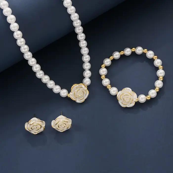 Ensemble de bijoux camélia élégant collier bracelet boucles doreilles romantique pour mariage occasions spéciales femmes
