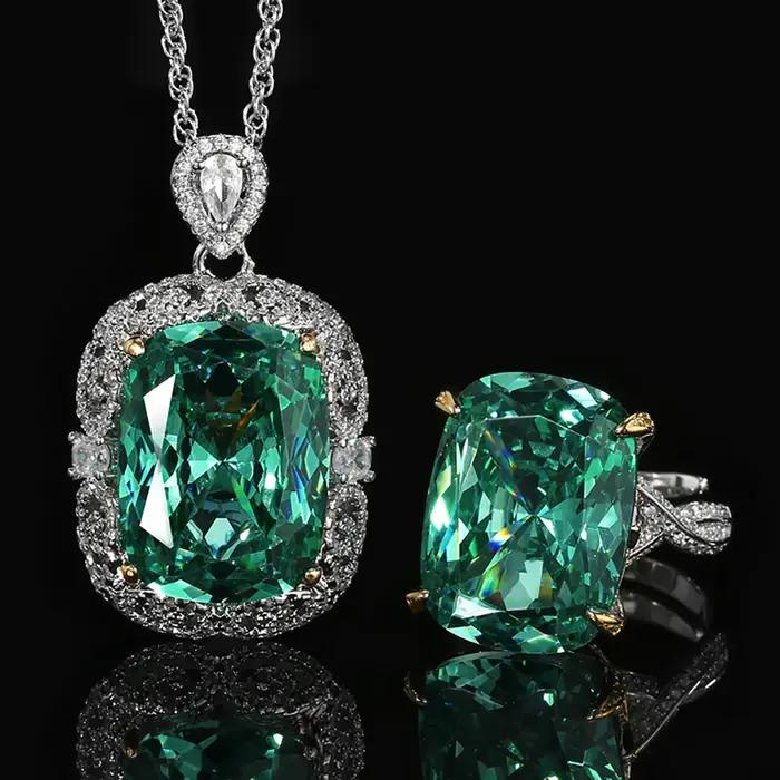 Ensemble de collier et pendentif en Tourmaline verte de luxe pour femmes