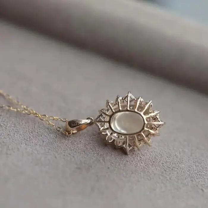 Collier en pierre de clair de lune colorée rayonnante pour femme