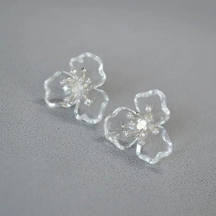 Boucles d'oreilles à fleurs en résine pour femmes, boucles d'oreilles transparentes en acrylique, bi