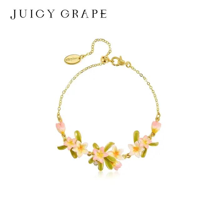 Bracelet ajustable en émail plaqué or 18 carats avec fleur de frangipanier et perle rose