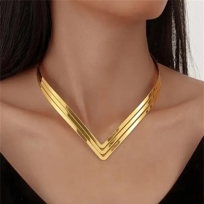 Mode Street Shot Simple forme métal Texture collier collier pour femmes Boho Vintage Punk or-plaque