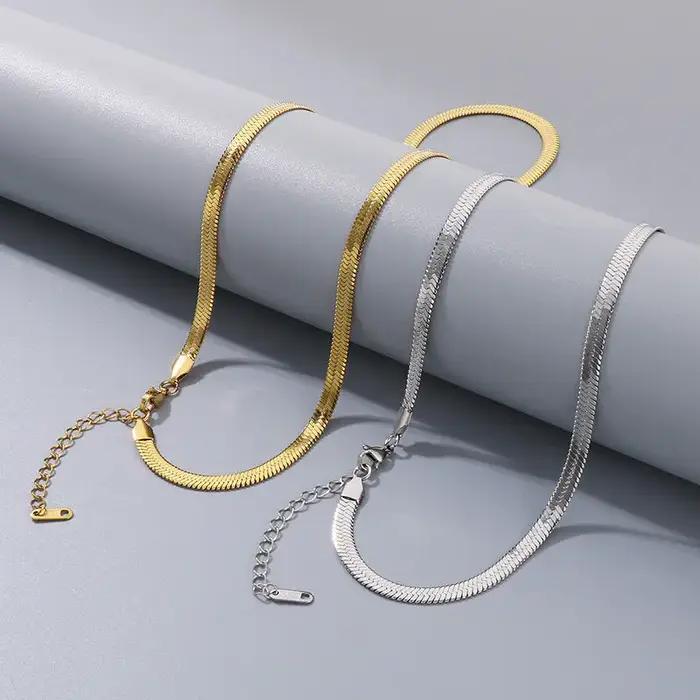 Collier personnalisé homme femme couple luxe résistant à la décoloration en acier titane inoxydable bijoux vente en gros