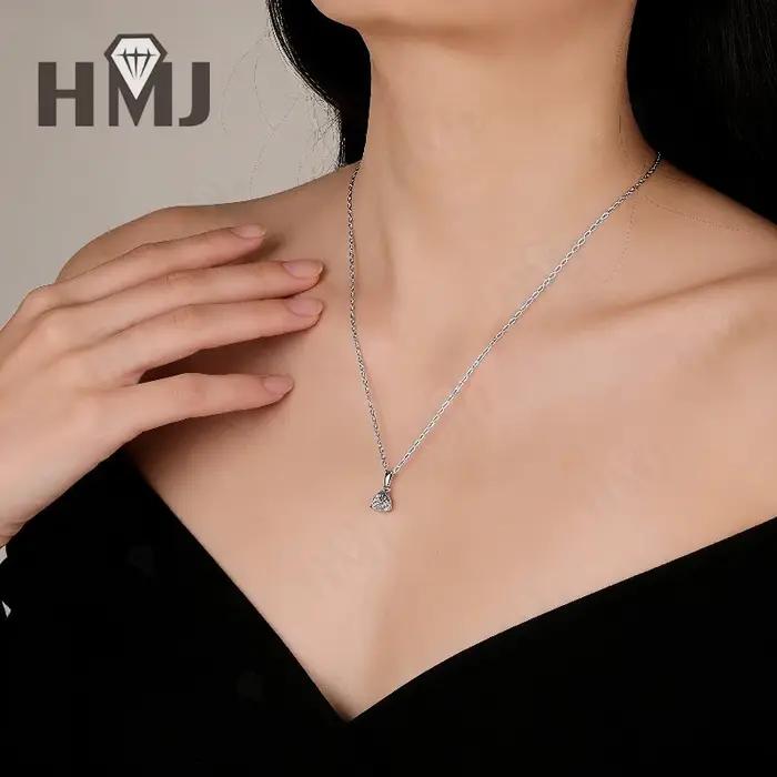 Collier en moissanite véritable taille trillon 1