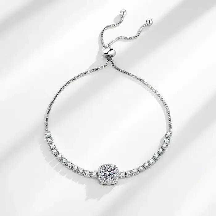 Bracelet en argent sterling 925 avec zircon imitation moissanite taille princesse carrée de 2 carats