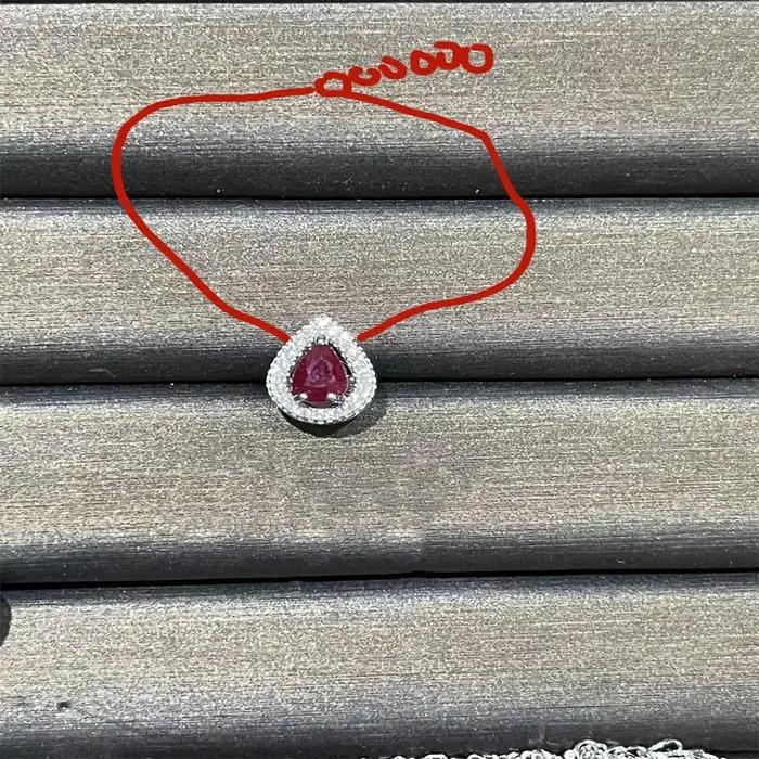 Bague en rubis personnalisée