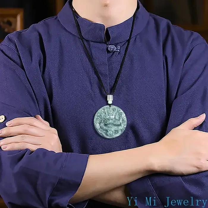 Pendentif en jade de qualité A sculpté à la main pour homme et femme, style ethnique, bijou hypoallergénique pour occasions spéciales