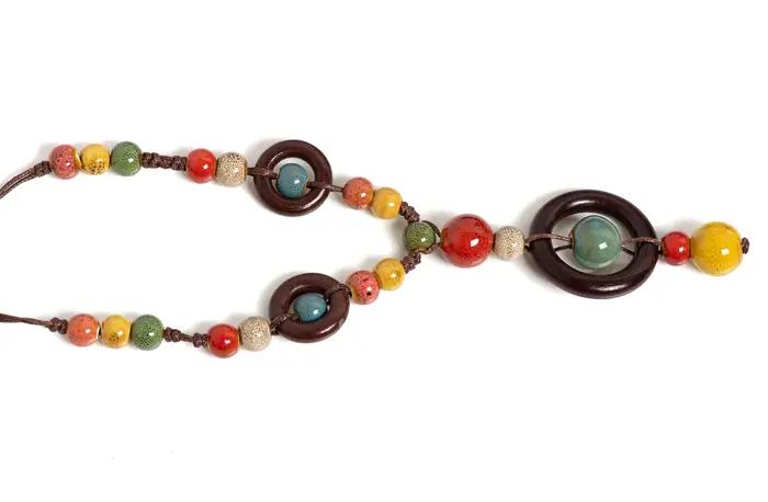 Collier en céramique fait main planète colorée pour femme