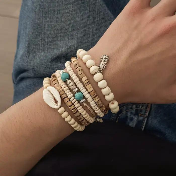 Bracelets vintage multicouches en perles de bois avec breloques en forme de poisson et d'ananas pour homme style bohème occasions spéciales