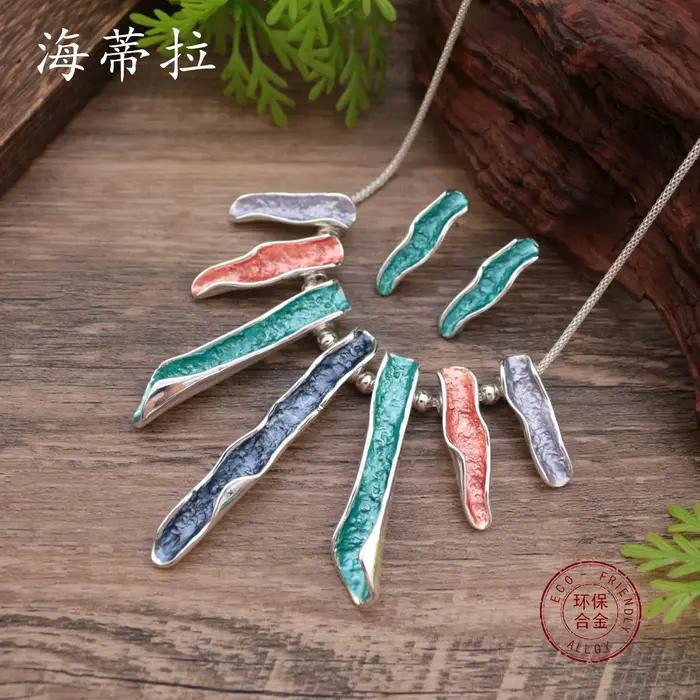 Ensemble de bijoux DIY boucles d'oreilles clous et collier géométrique en émail coloré pour femmes occasions spéciales
