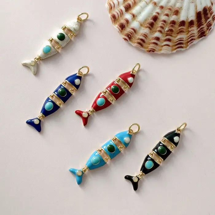 Breloques en forme de poisson mignon pour la fabrication de bijoux