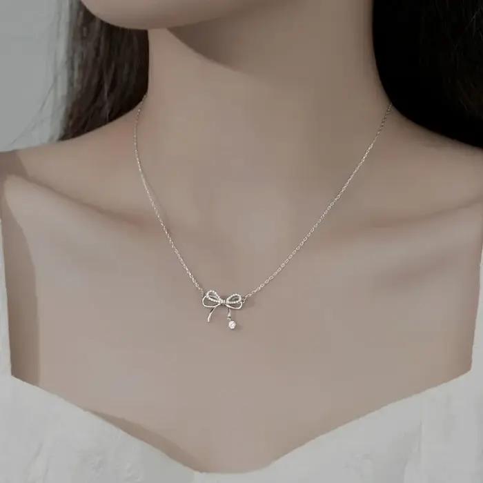 Collier pendentif brillant en argent regardé 925 pour femme