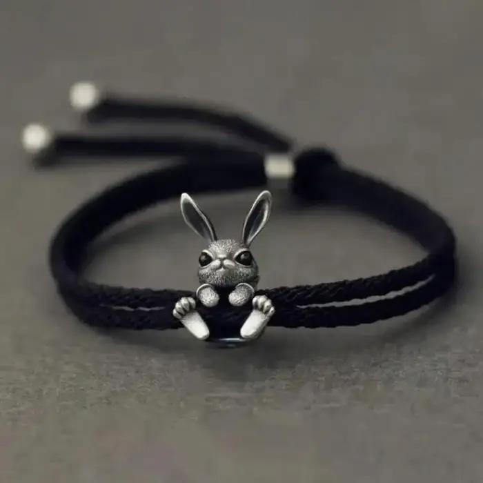 Bracelet réglable en chaîne de corde avec décor de lapin