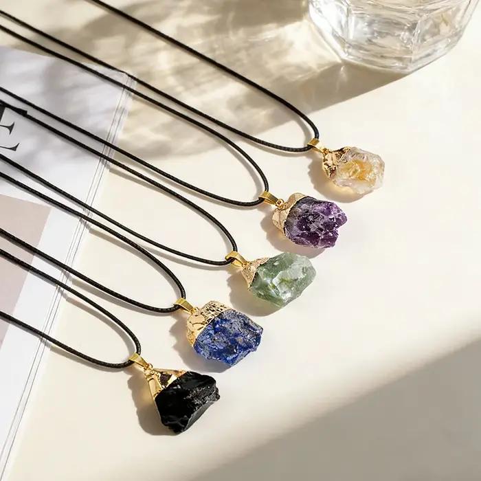 Collier en pierre semi-précieuse naturelle irrégulière plaqué or