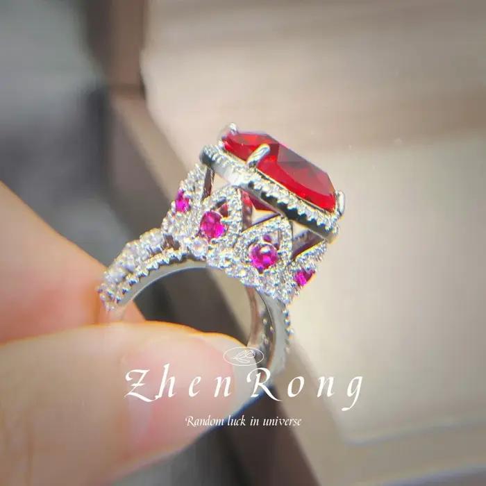 Bague pour femme plaquée argent-ors avec pierres précieuses rubis émeraude couleur fantaisie