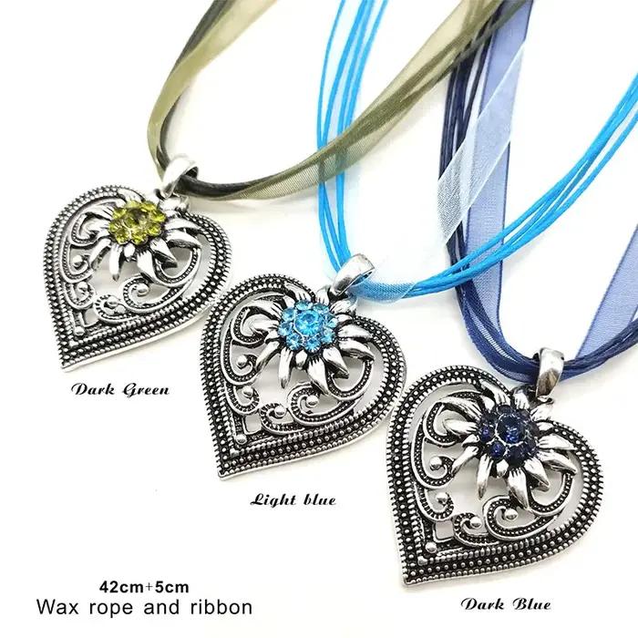 Collier pendentif gravé en forme de cœur avec tracker d'humeur et rappel de message pour femmes, bijou multicolore pour occasions spéciales et cadeaux festifs