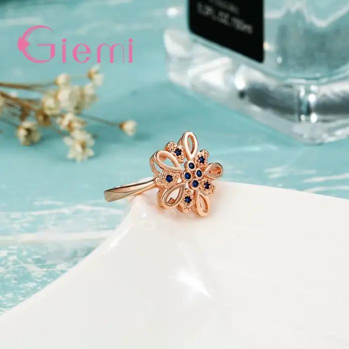 Bague creuse en forme de fleur en or rose pour femme