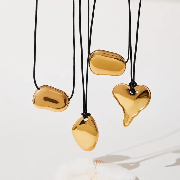 Collier Long superposé en cuir noir pour femmes