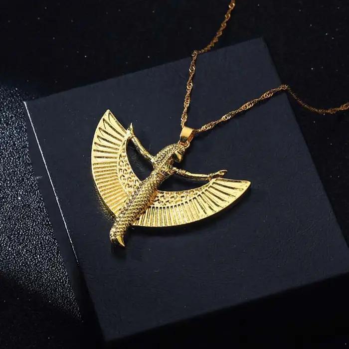 Isis déesse étain antique égyptien occulte divinité mode couleur or pendentif collier pour femmes cadeau pour petite amie bijoux