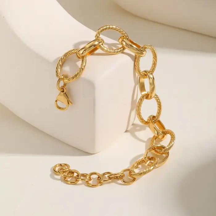 Bracelet à motif épais plaqué or pour femmes