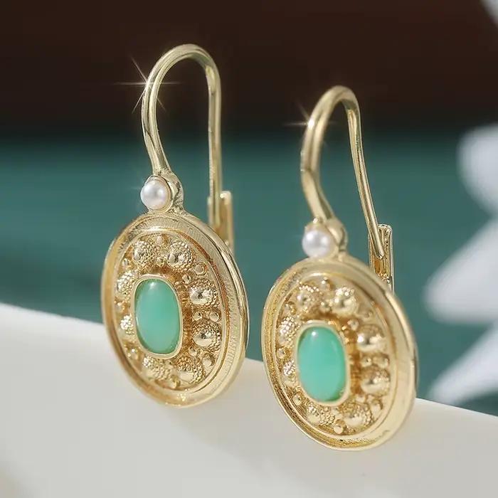Boucles d'oreilles pendantes dorées vintage pour femmes