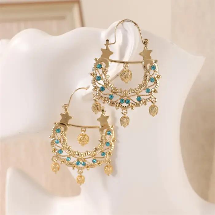 Boucles d'oreilles de mariée à la mode avec forme de hérisson