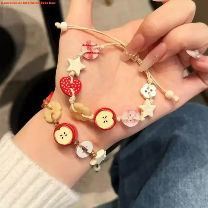 E06E Bracelet des pommes à charme élégant avec des cadeaux spéciaux corde couleur vibrante pour les filles
