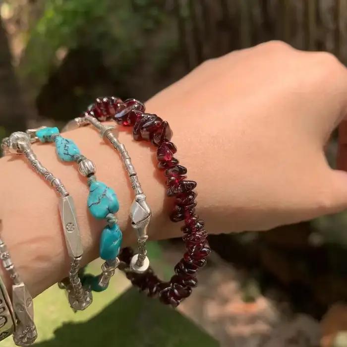 Bracelet grenat naturel pour femme