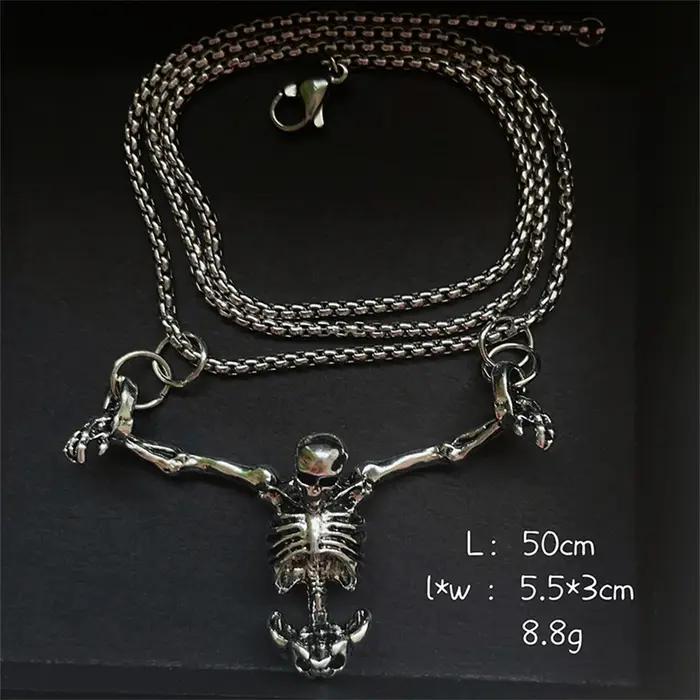 Collier crâne Punk, pendentif crâne de captivité, bijoux Rock de vélo, cadeau pour hommes et femmes,