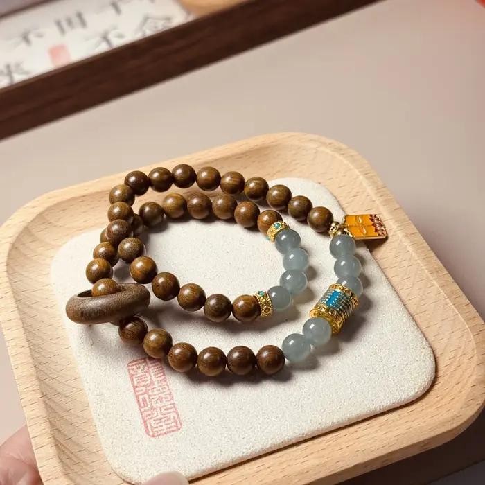 Bracelet de prière en bois de santal à double boucle avec anneau émaillé à cinq sutras – Cadeaux