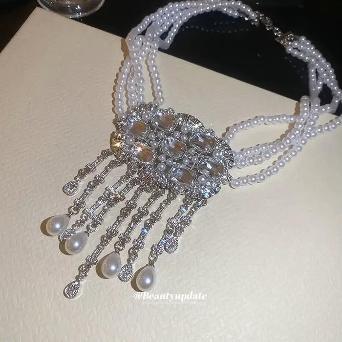 Collier multi-rangs de perles et de diamants, motif goutte d'eau carrée, à franges, chaîne de clavicule élégante et haut de gamme, style mode de niche