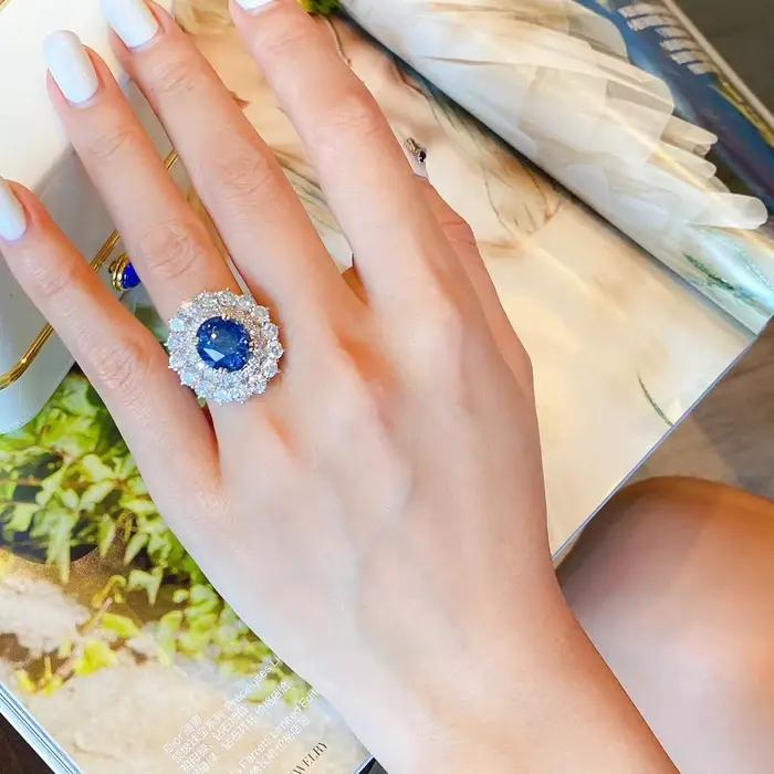 Bague de princesse Diana cz pour femmes engagement mariage alliance de mariage avec boîte à bijoux ajustable largeur 15mm pour célébrations romantiques