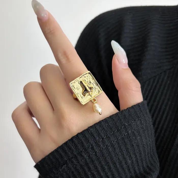 Bague vintage de luxe élégante pour femme, design visage ouvert exagéré
