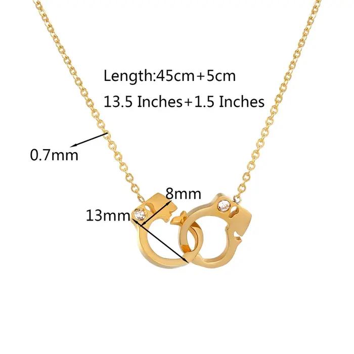 Nouvel Arrivage Collier Pendentif Femme en Acier Titane de Haute Qualité avec Motif Menottes et Cristaux Incrustés