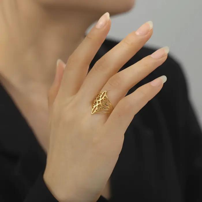 Bague à nœud celtique pour femmes