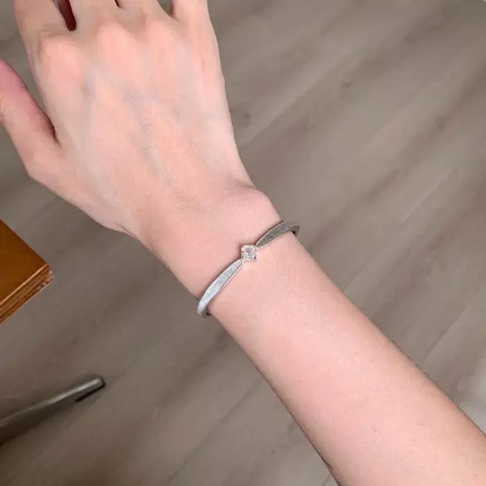 Bracelet de luxe léger rétro haut de gamme minimaliste princesse carré diamant