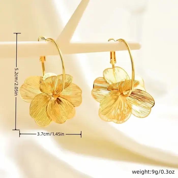 Boucles d'oreilles créoles à fleurs dorées en acier inoxydable pour femmes, vintage et élégantes, bijoux pour toutes occasions