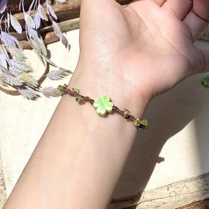 Bracelet tissé à la main trèfle à quatre feuilles