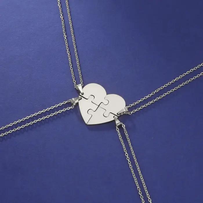 Collier personnalisé en forme de cœur avec nom