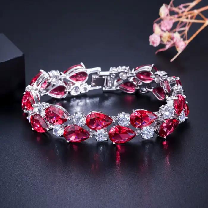 Bracelets Vinregem Bohemia en pierres précieuses (rubis