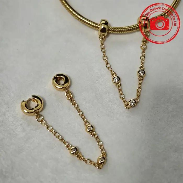 Breloques de la série Clip pour bijoux DIY, cadeaux, clip de sécurité étincelant, clip d'espacement marguerite rose, clip cœurs, perles compatibles avec les bracelets originaux