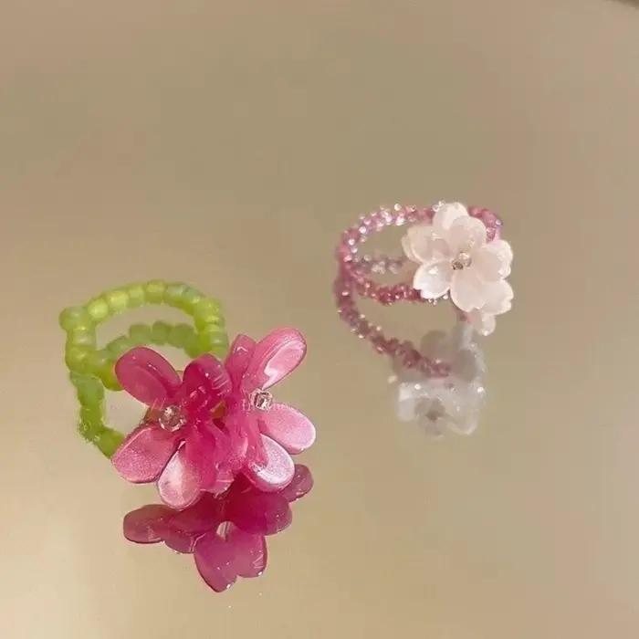 Bague romantique en forme de fleur violette