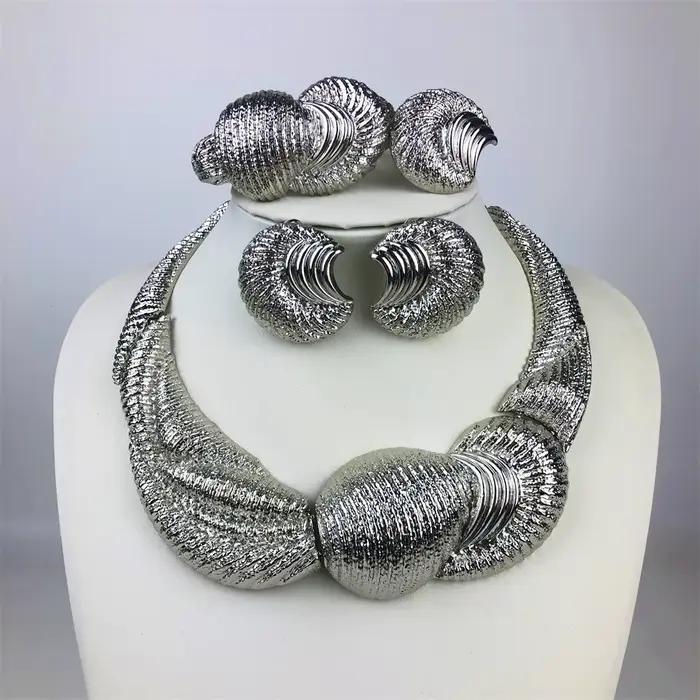 ESALE 4 pièces femmes ensemble de bijoux Dubai argent plaqué collier chaîne Bracelet boucle d'oreill