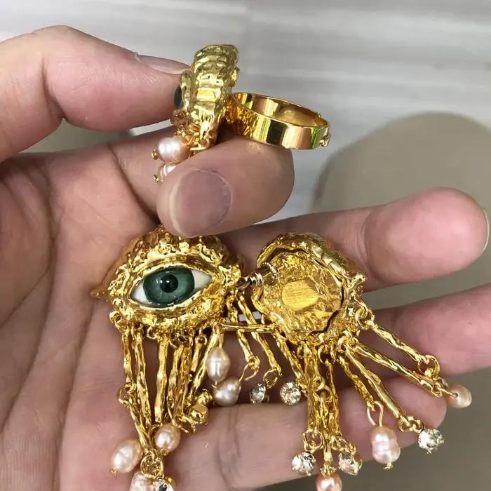 Boucles d'oreilles Vintage yeux de démon pour femmes